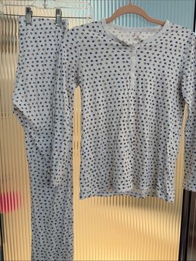 Kids Long-Sleeve Pajama Set - White with Navy Star Print